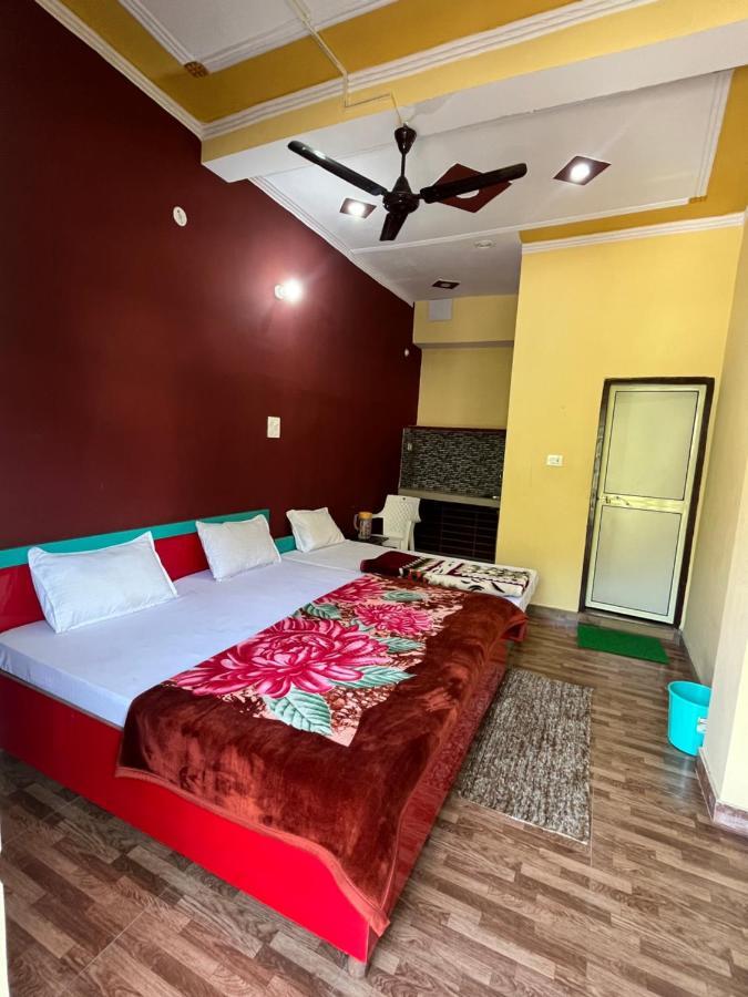 Girish Alay Home Stay Rudraprayag Ngoại thất bức ảnh