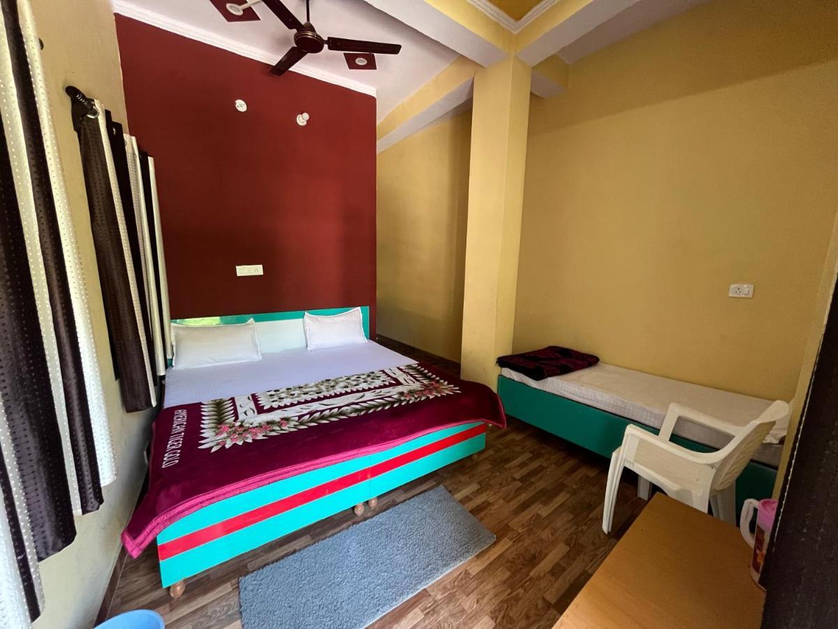 Girish Alay Home Stay Rudraprayag Ngoại thất bức ảnh